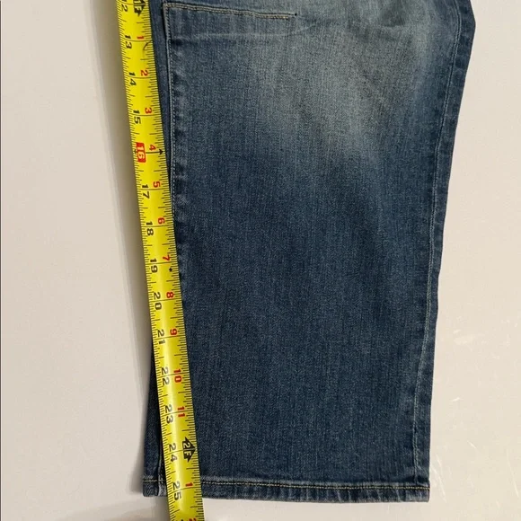 Nili Lotan Shon Bow Leg Classic Wash Jeans size 28-6 Runs large see measurements - Picture 13 of 16